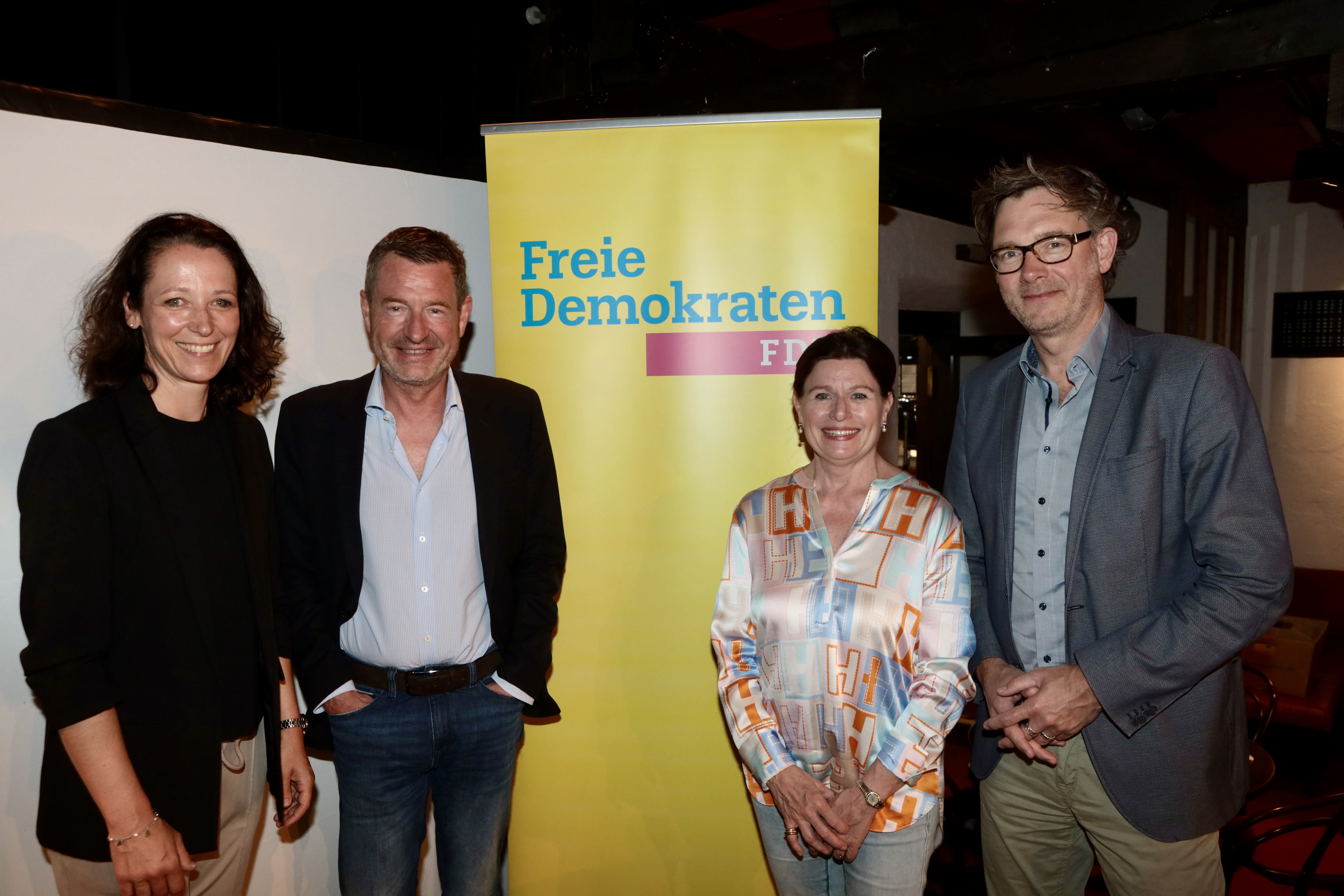 Christine Gaiser, Kai Diekmann, Kirsten Brößke, Stefan Lutz; Bild Oliver Hanser